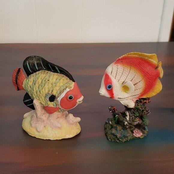 Lot of 4 Colorful Tropical Fish Figurines - Picture 9 of 13